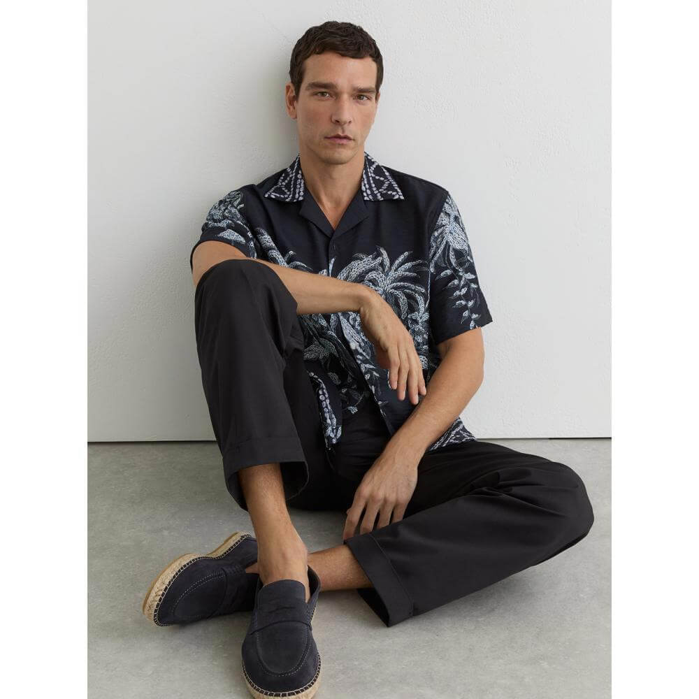 REISS Camino Palm-Print Cuban-Collar Shirt